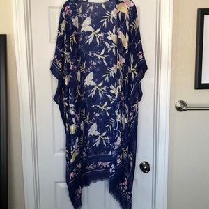 American Eagle Outfitters Floral Kimono